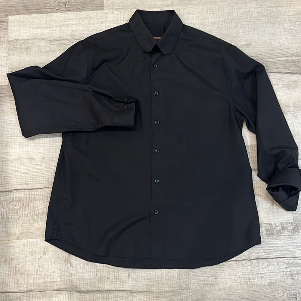 Men’s Louis Vuitton uniform shirt